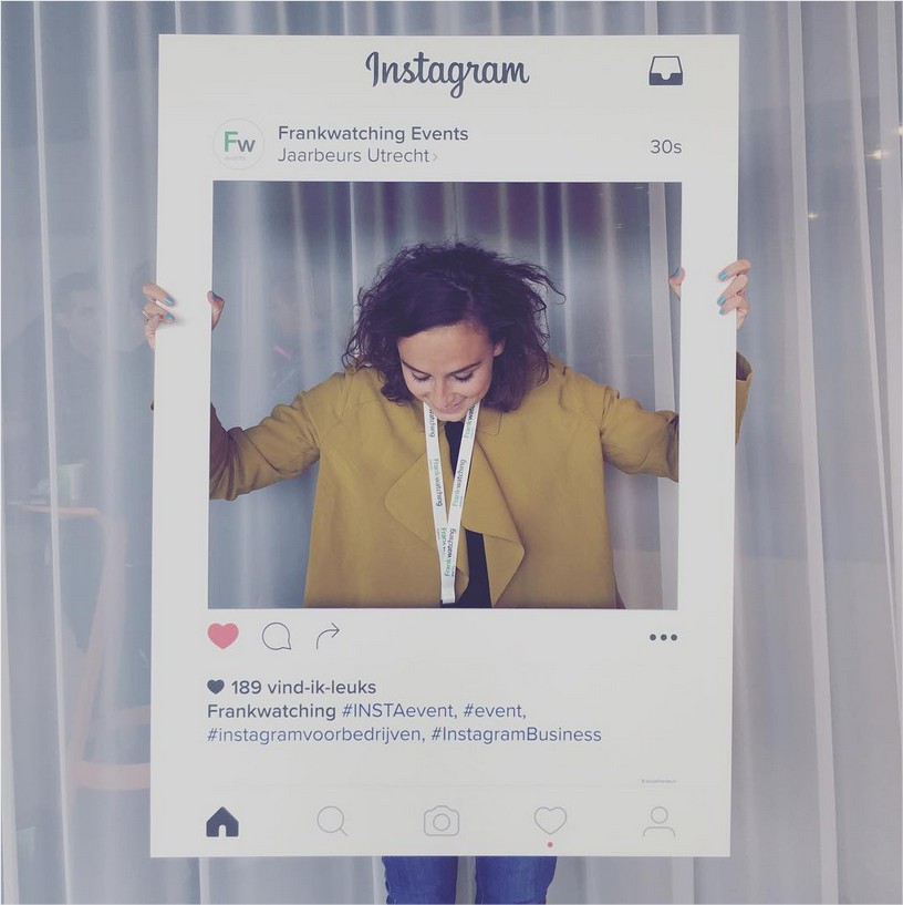 Kim Stolk op Instagram Jawel, uw razende reporter is voor @frankwatching present op het Instagram Event! Hoe blij een kind kan wor