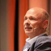 Professional Talk: “Ik wil de complexe marketingwereld simpel maken”