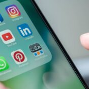 Mag ik even je aandacht: bedrijven & social media