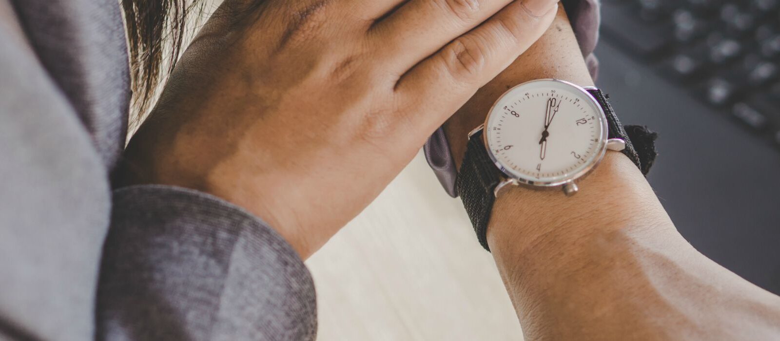 Zoveel tijd besteden we op social media in 2019 [infographic]