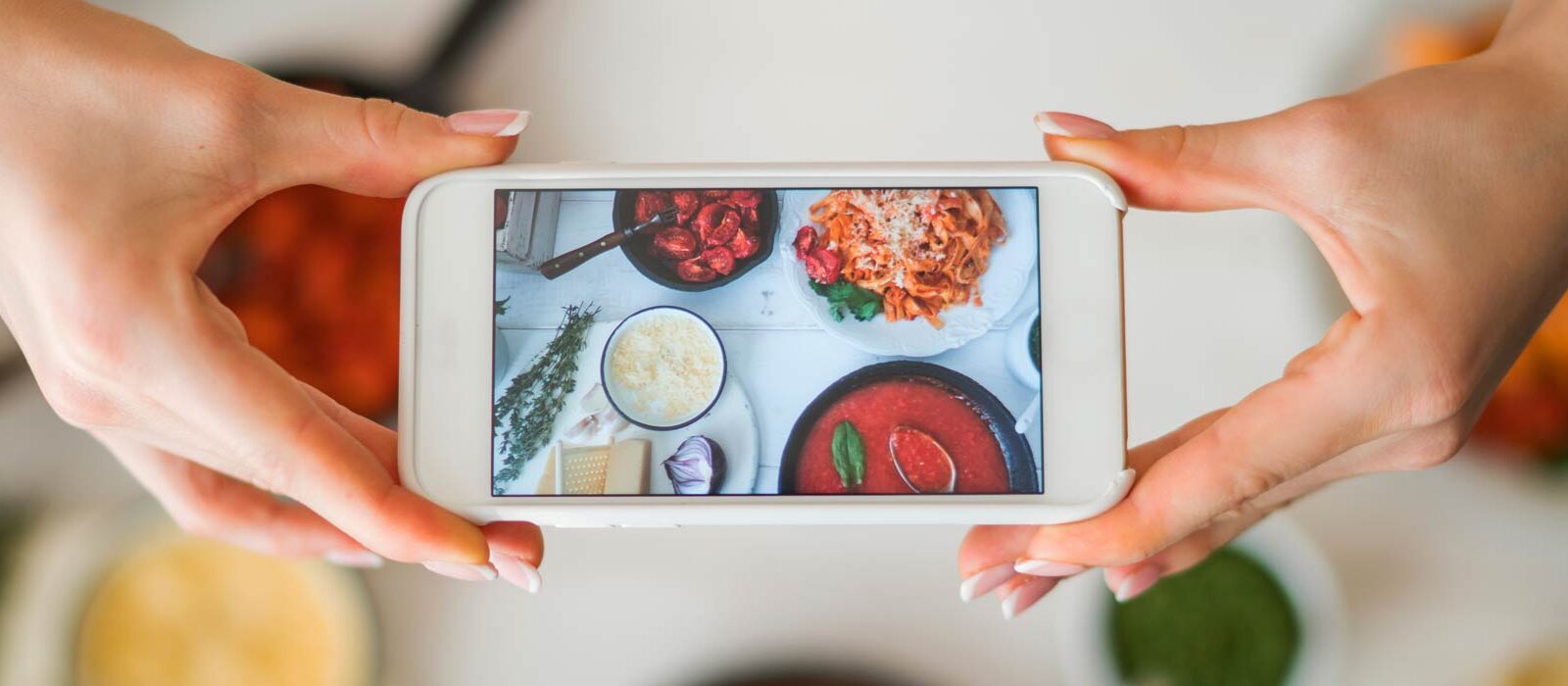 Juist nu zichtbaar blijven met jouw horeca-bedrijf: 11 online marketingtips