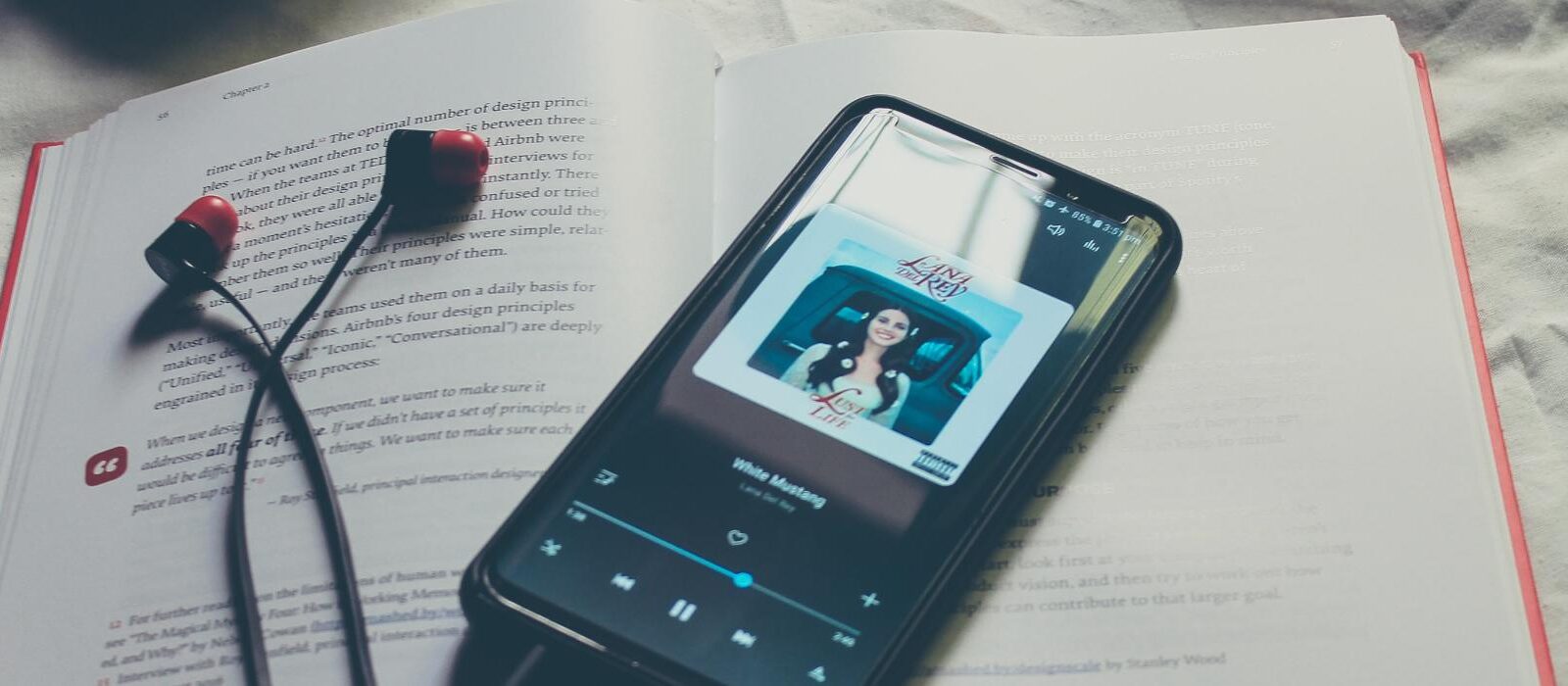 Bijleren? 19 inspirerende podcasts over (content)marketing