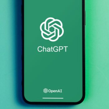 ChatGPT-updates: voice, afbeeldingen & toegang tot het hele internet