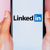 artikel over de nieuwe predictive audiences in linkedin.