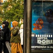 DOOH bij bushokje