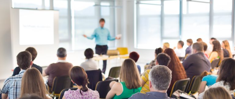 Workshop / training voor werknemers bron: Matej Kastelic / Shutterstock
