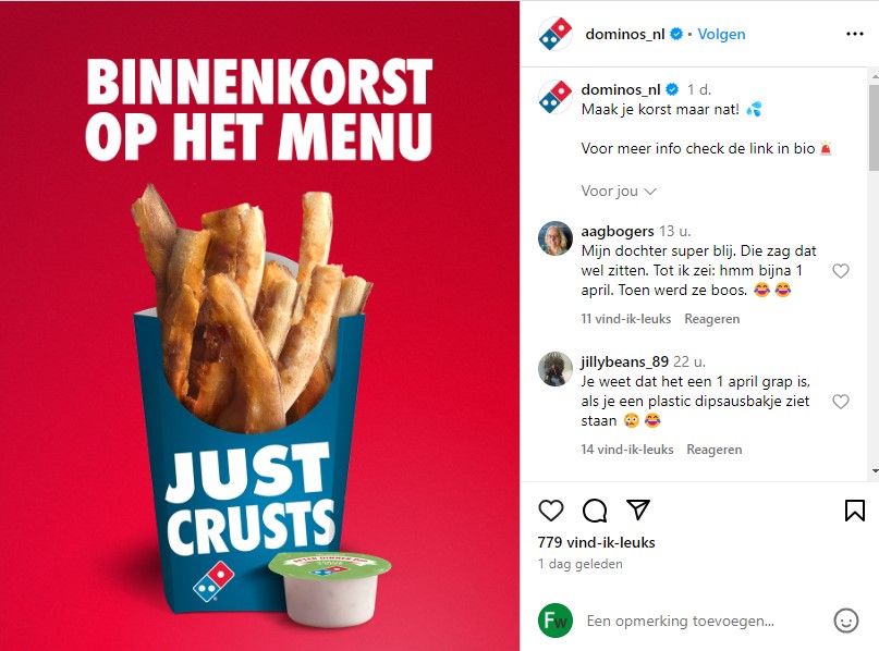 pizzakorsten van Domino's in een frietbakje van 